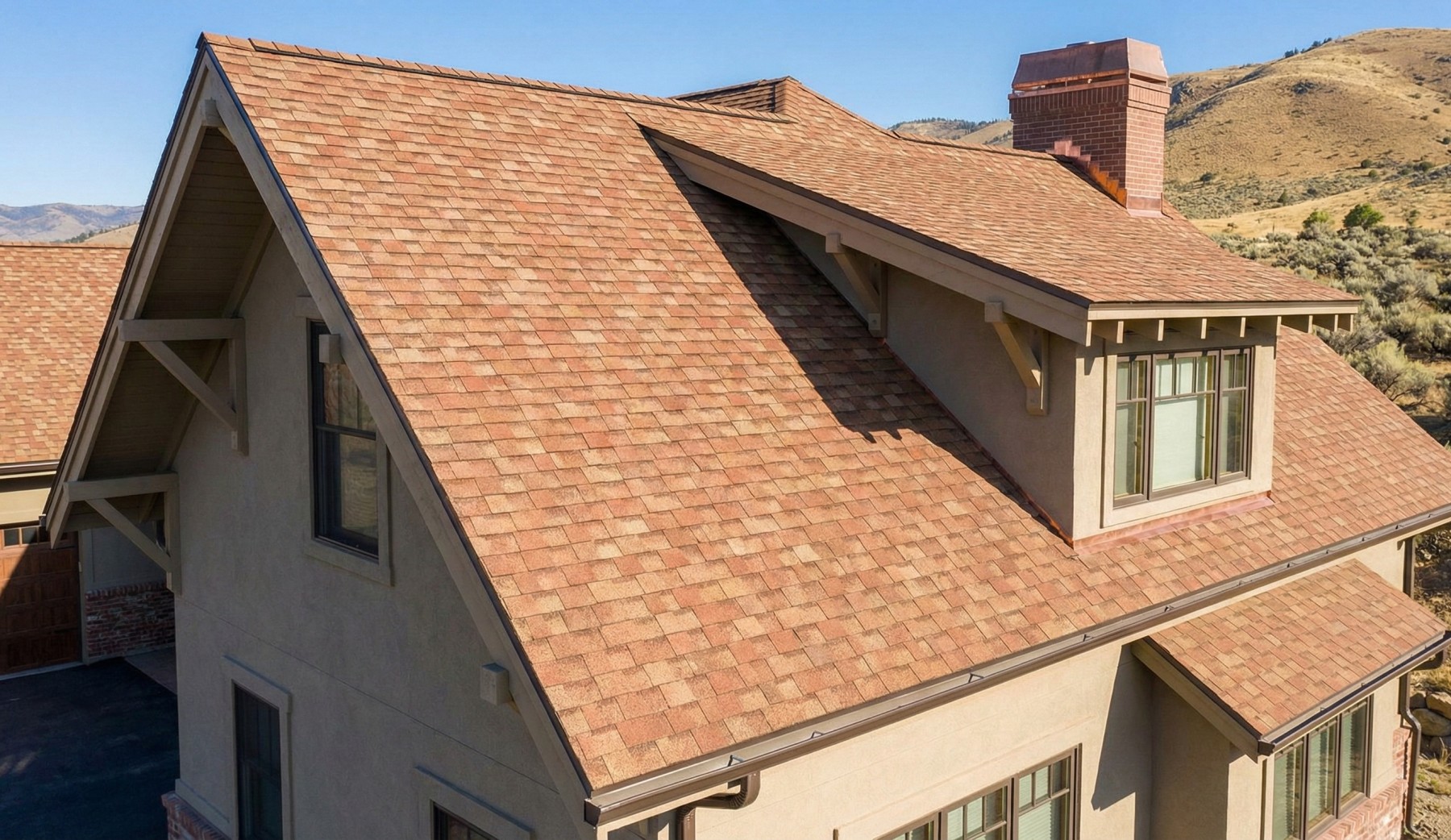 Roofing Contractor in Mockingbird Valley